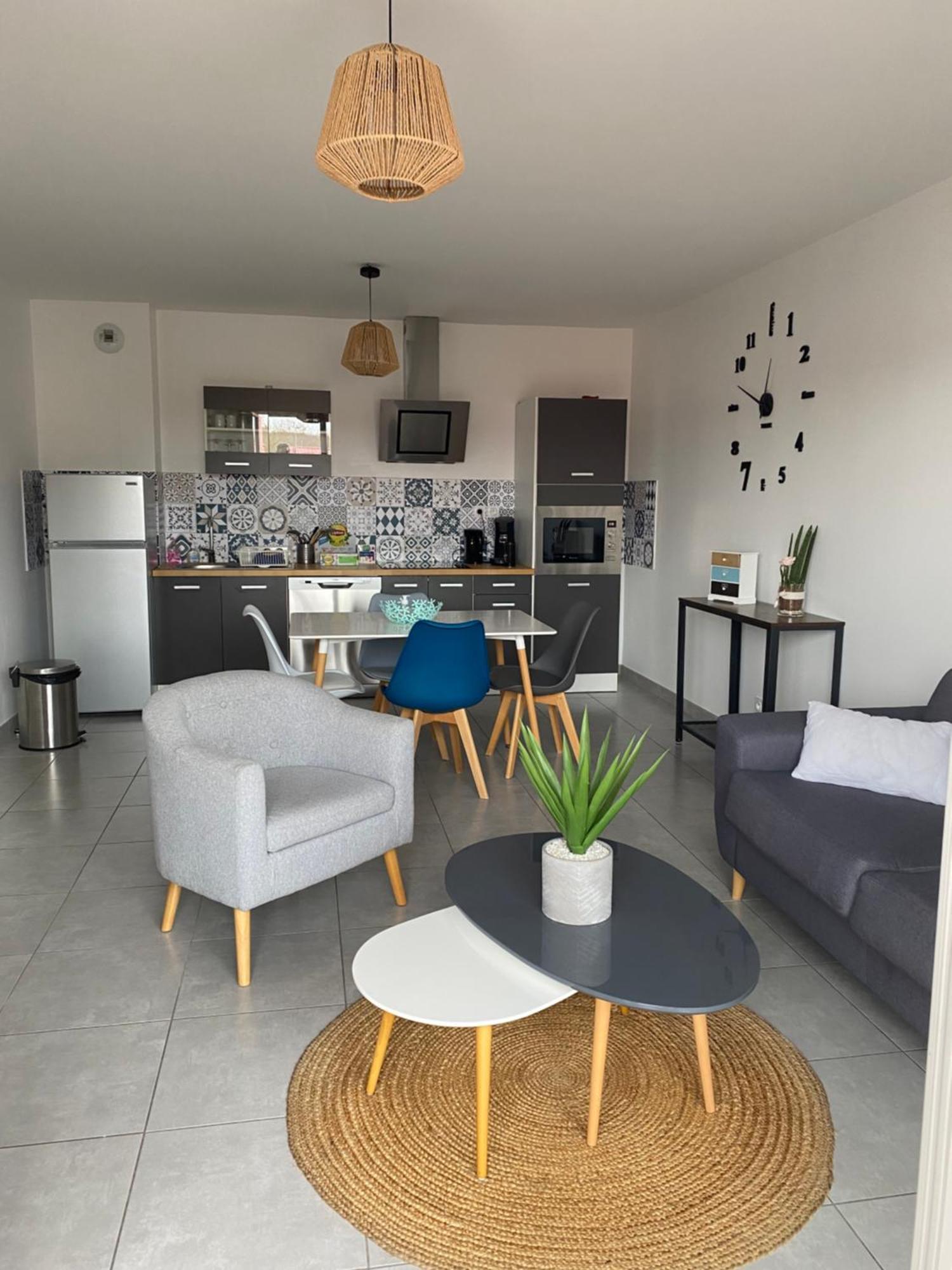 Appartement NEUF à St jean de Niost tout confort Saint-Jean-de Niost Esterno foto